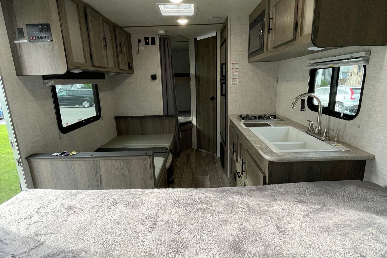 2021 Super-lite/Conquest 197BH Travel Trailer