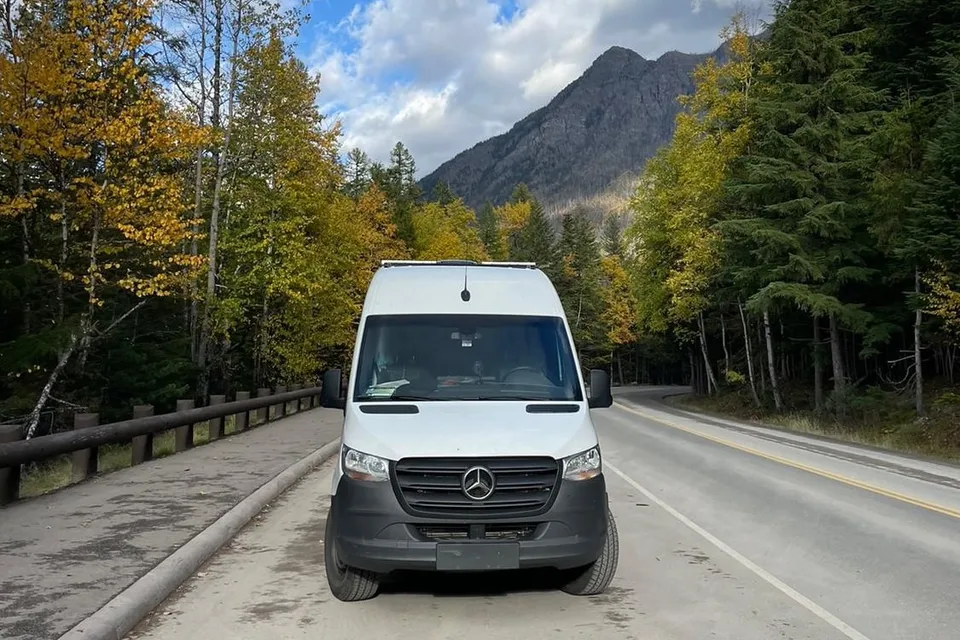 Gus the Camper Van