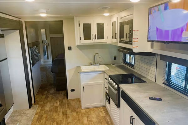 Goyan keystone 250bh Keystone Travel Trailer