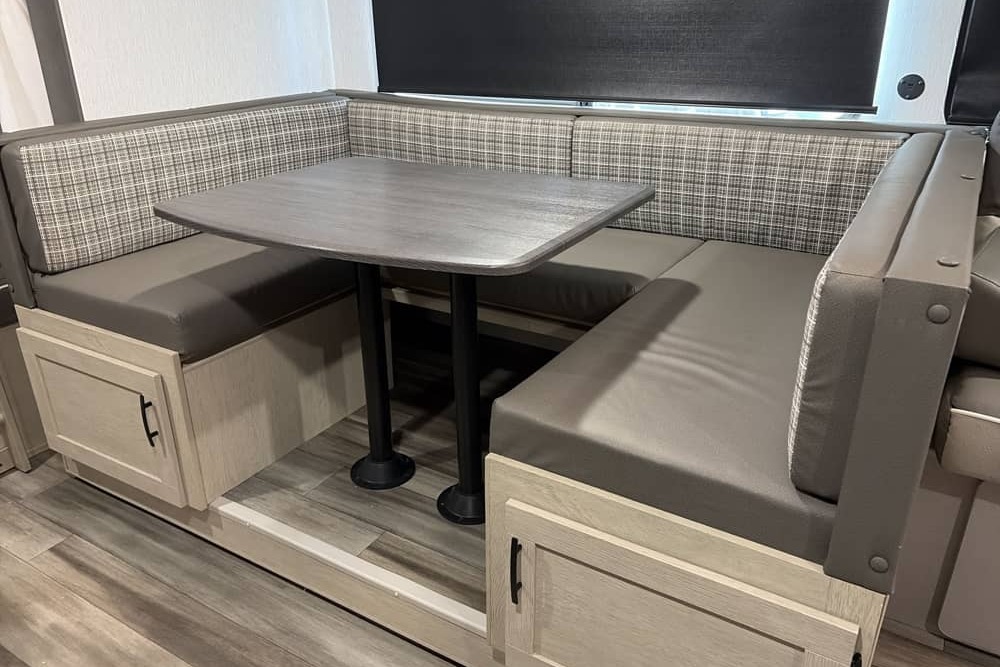 PenaBoulet Forest River Evo Travel Trailer
