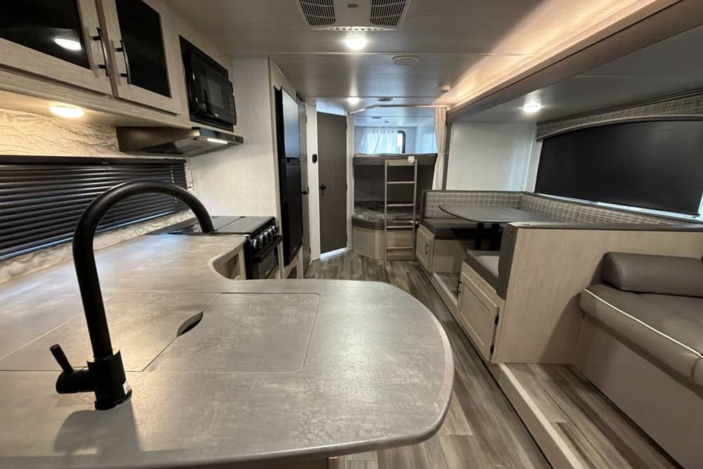 PenaBoulet Forest River Evo Travel Trailer