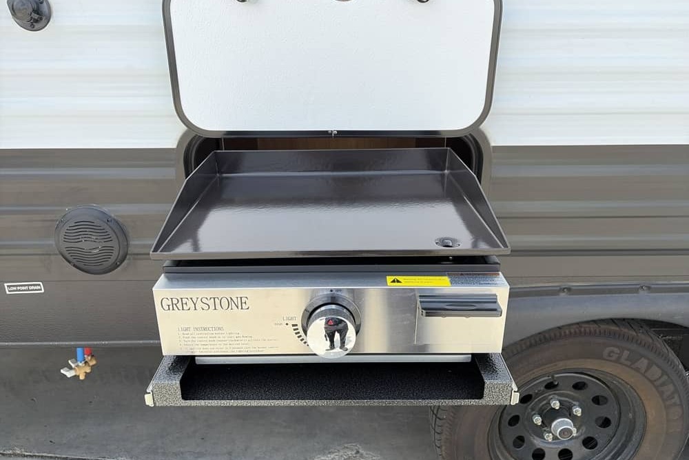 PenaBoulet Forest River Evo Travel Trailer