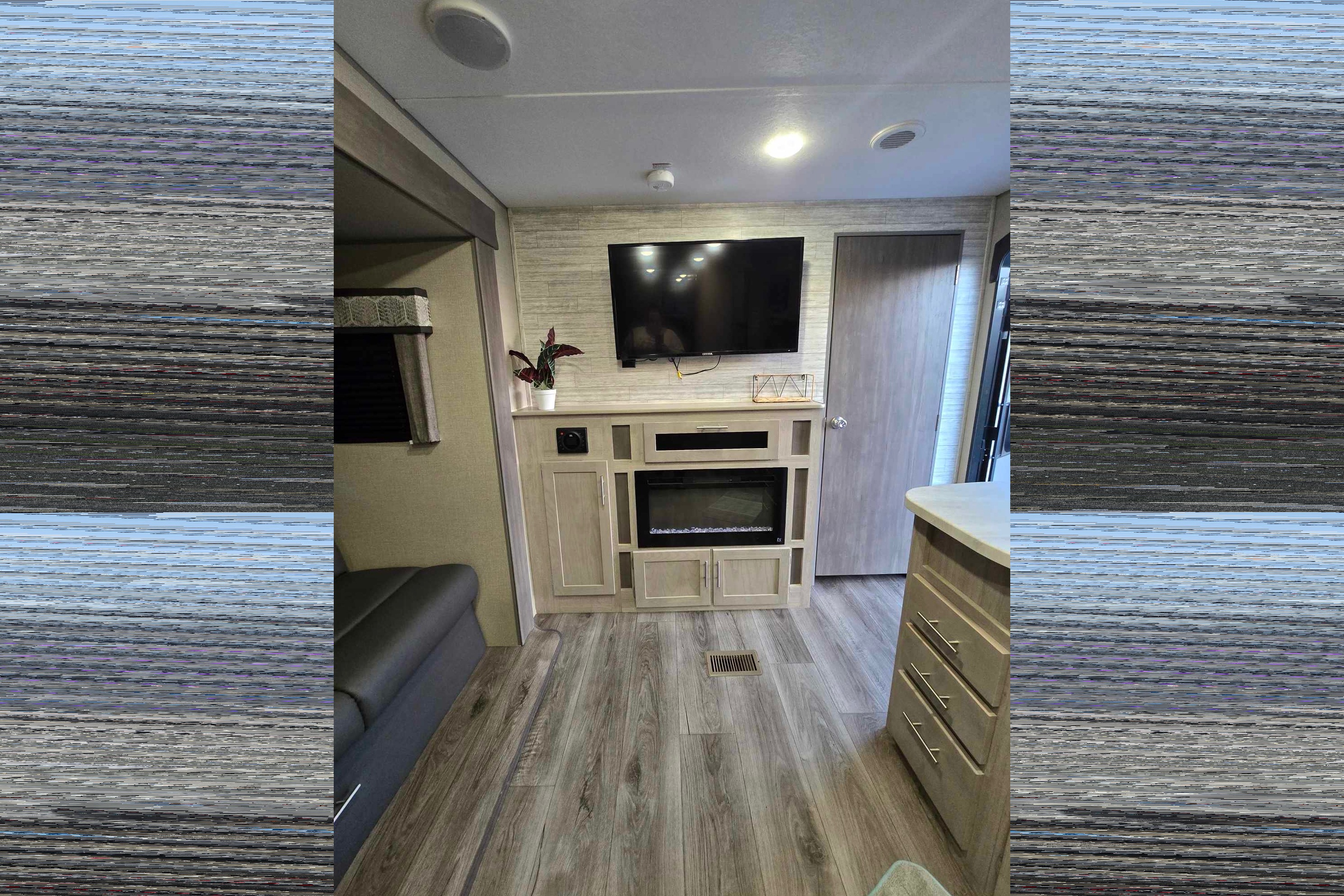 2023 Coachmen RV Catalina Legacy