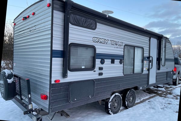 Family Friendly Trailer, Great for getaways! Sleeps up to 8