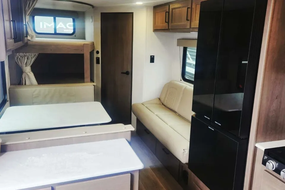 Anna's Brand New 2025 Grand Design Transcend xplor 24bhx Travel Trailer