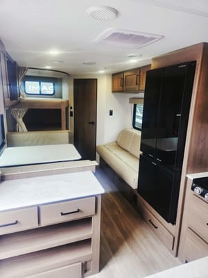 Anna's Brand New 2025 Grand Design Transcend xplor 24bhx Travel Trailer