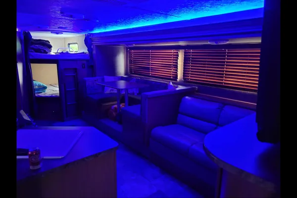 GREY WOLF 26DBH BUNKHOUSE