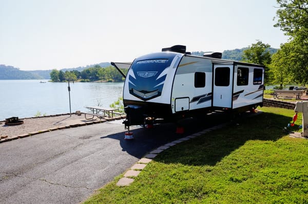 Say hello to "Wisdom"! Our 22 Radiance 28QD! Located near Table Rock Lake, Branson Missouri & Lake Of The Ozarks