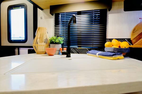 Say hello to "Wisdom"! Our 22 Radiance 28QD! Located near Table Rock Lake, Branson Missouri & Lake Of The Ozarks