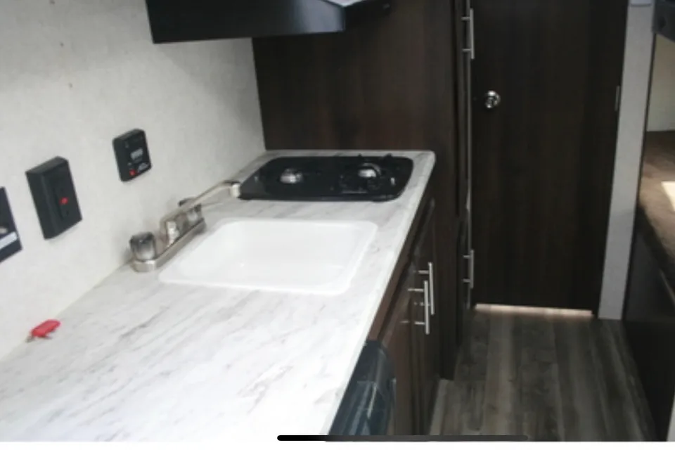 The Cozy Camp Cruiser – Jayco Jay Flight