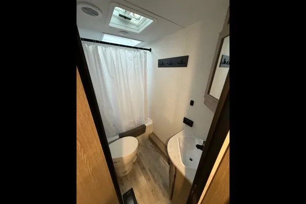 Brayden's Grand River 26 DB Travel Trailer