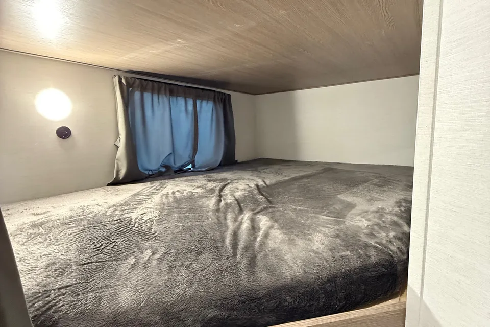 Brayden's Grand River 26 DB Travel Trailer