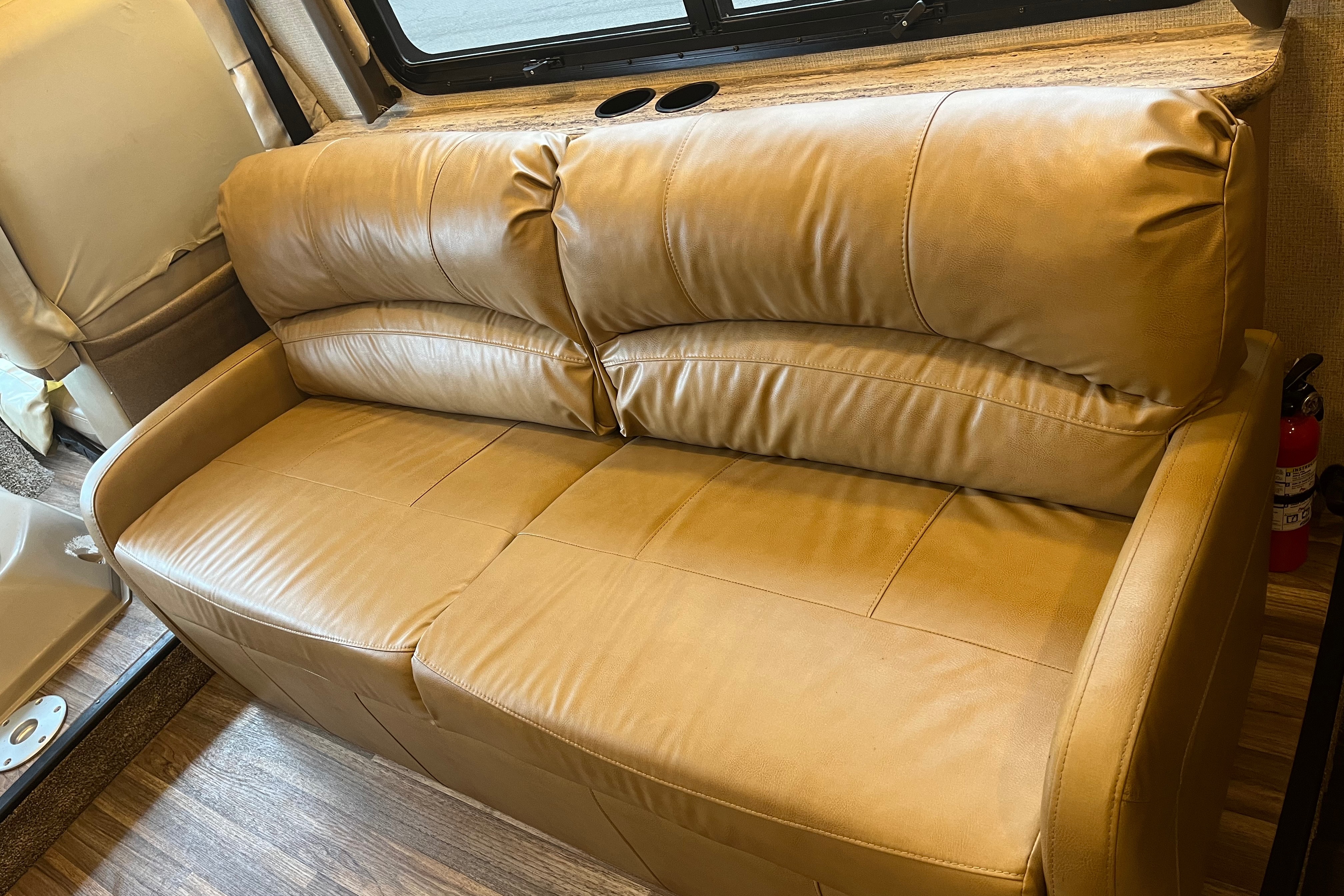 Richard’s Thor Motor Coach Ace Class A