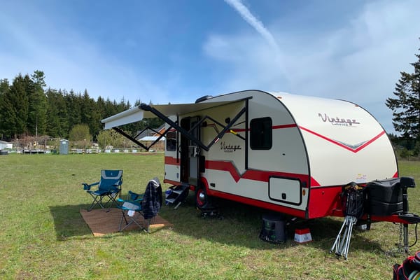 50s Diner Retro Style w/Modern Functionality and Lightweight for Easy Towing with SUV or Light Truck