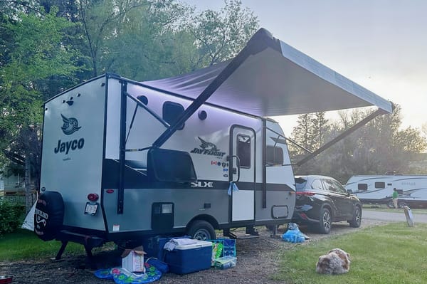 Donovan's Jayco Jay Flight SLX 7 154BH Travel Trailer - SUV Towable!