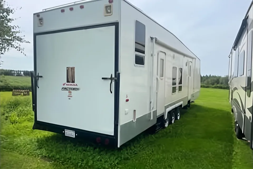 Sotero's 35ft Forest River Sandpiper Toy Hauler