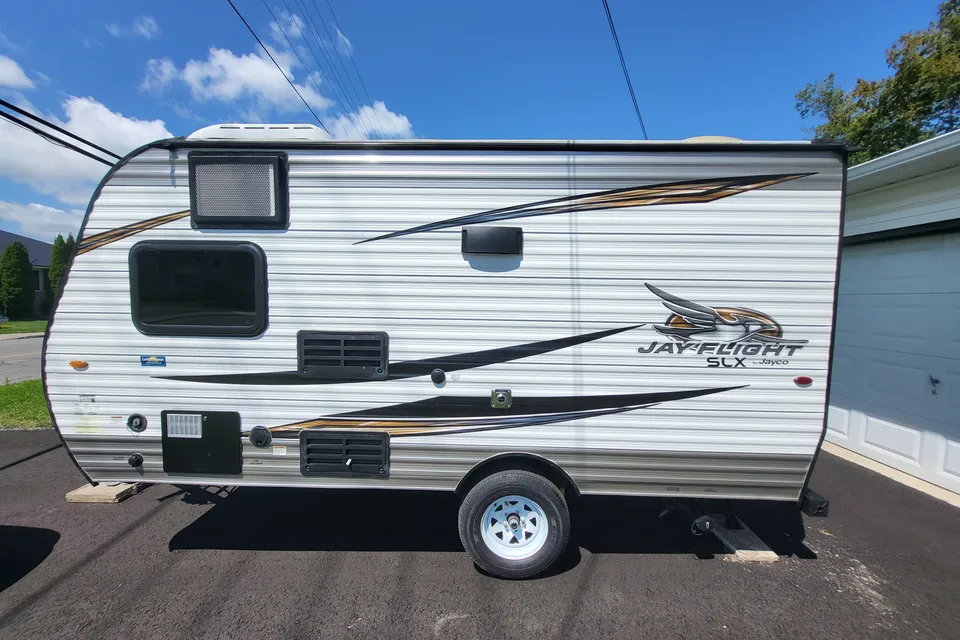 Bob's Jayco Jay Travel Trailer