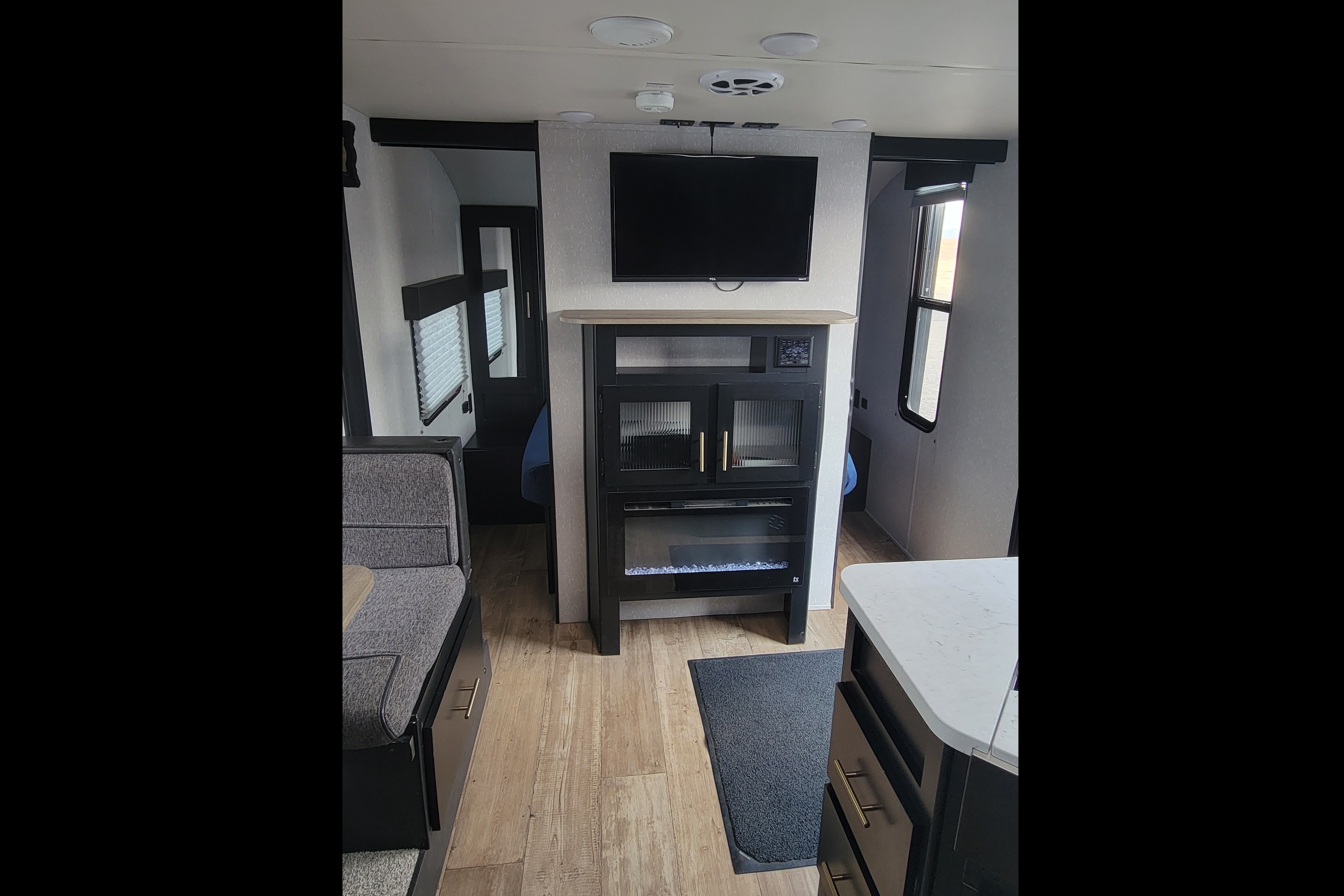 Ismael's 2022 Forest River RV Cherokee Grey Wolf 23DBH Cherokee Grey Wolf 23DBH Travel Trailer