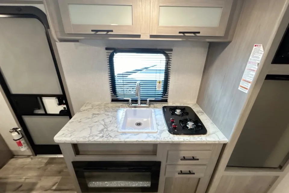 Maryana's Coleman Coleman lantern LT Travel Trailer