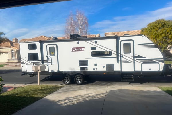 jimmy's Coleman 2835bh Travel Trailer
