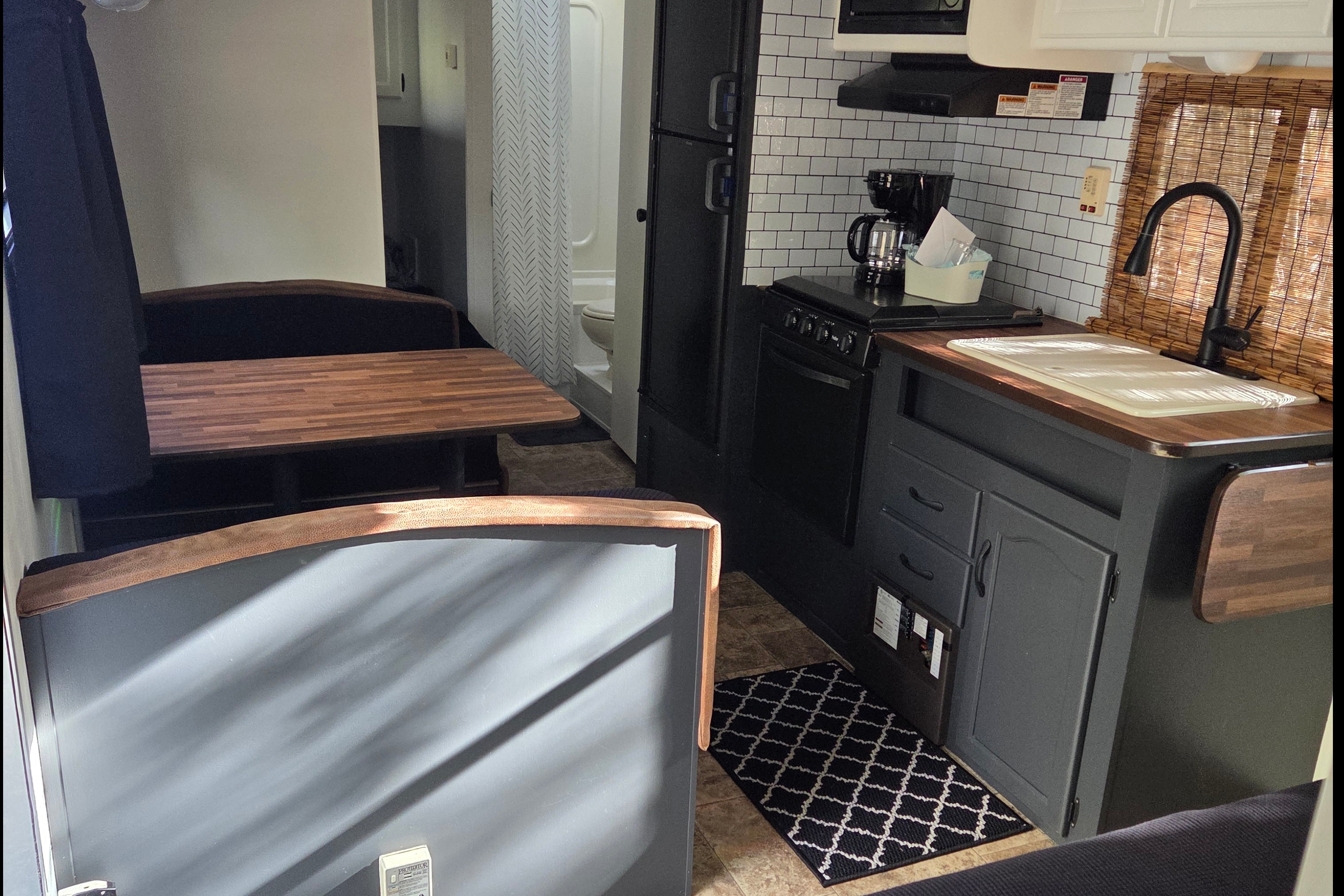 Jesse's Cozy Camper