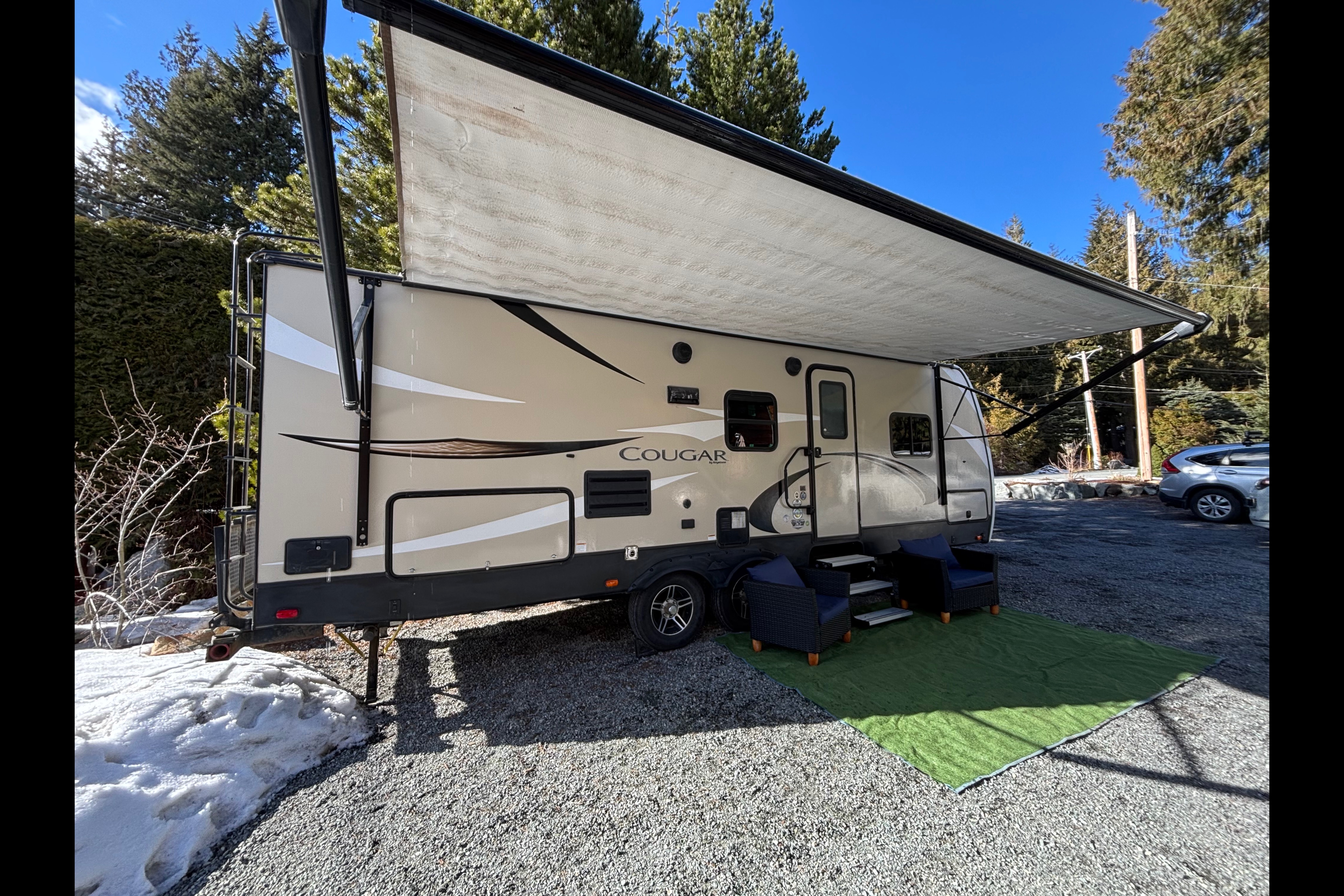 Alpine's RV Cottage