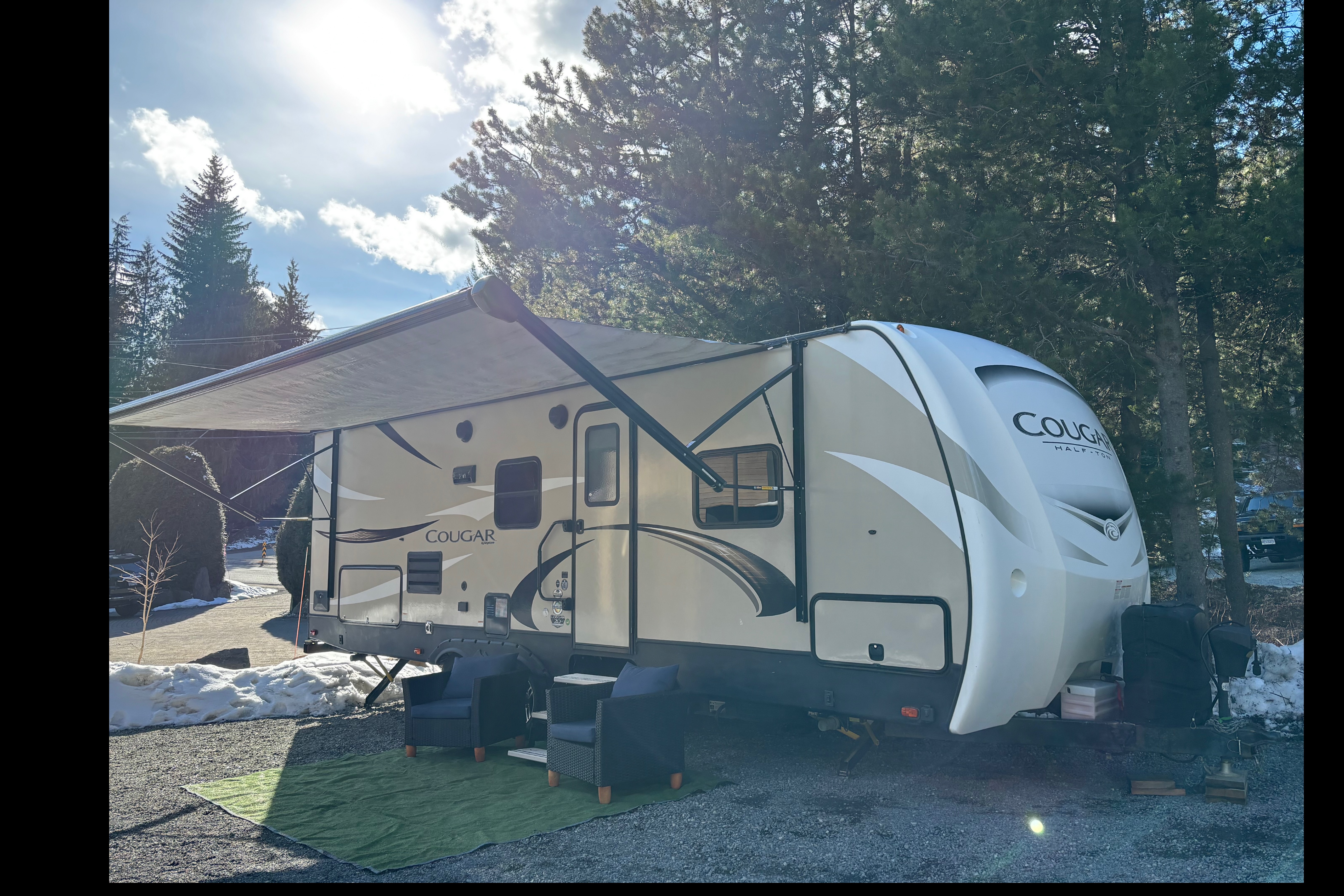 Alpine's RV Cottage