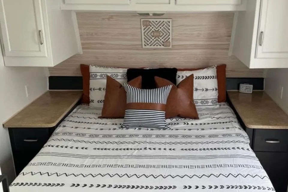 Michelle's Fleetwood Prowler Travel Trailer