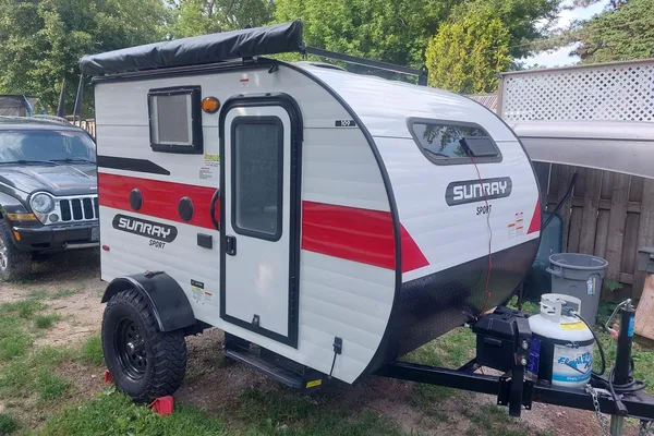 Steve's Sunray 109 Travel Trailer