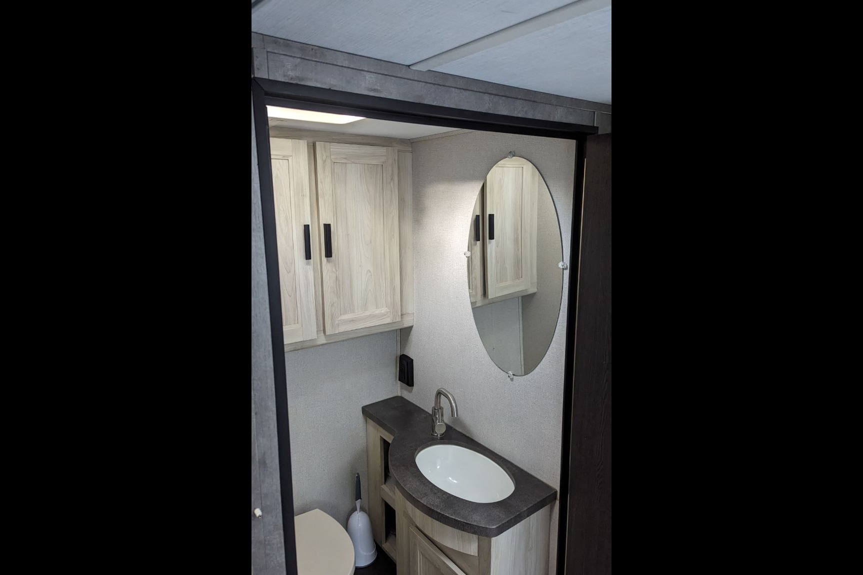 "Jackson" Forest River Sunseeker 2850LE Class C