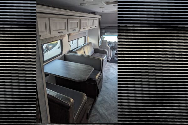 "Jackson" Forest River Sunseeker 2850LE Class C