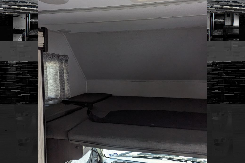 "Jackson" Forest River Sunseeker 2850LE Class C