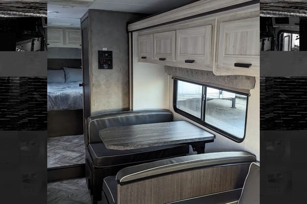 "Jackson" Forest River Sunseeker 2850LE Class C