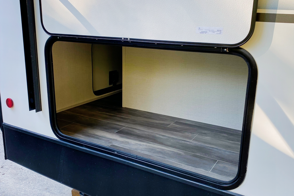2021 Fully Loaded Family Keystone Travel Trailer