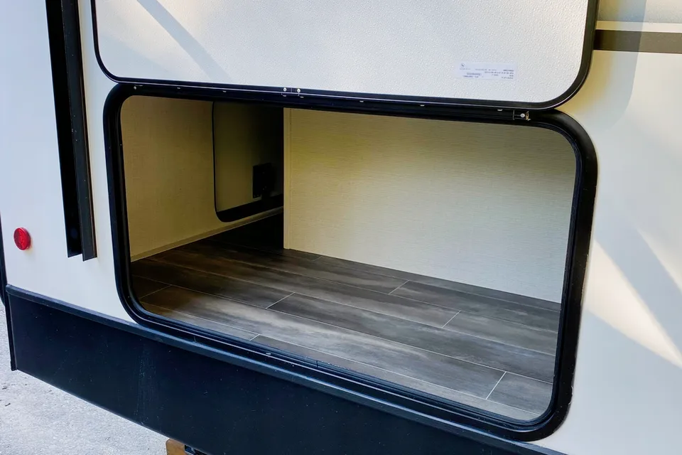 2021 Fully Loaded Family Keystone Travel Trailer