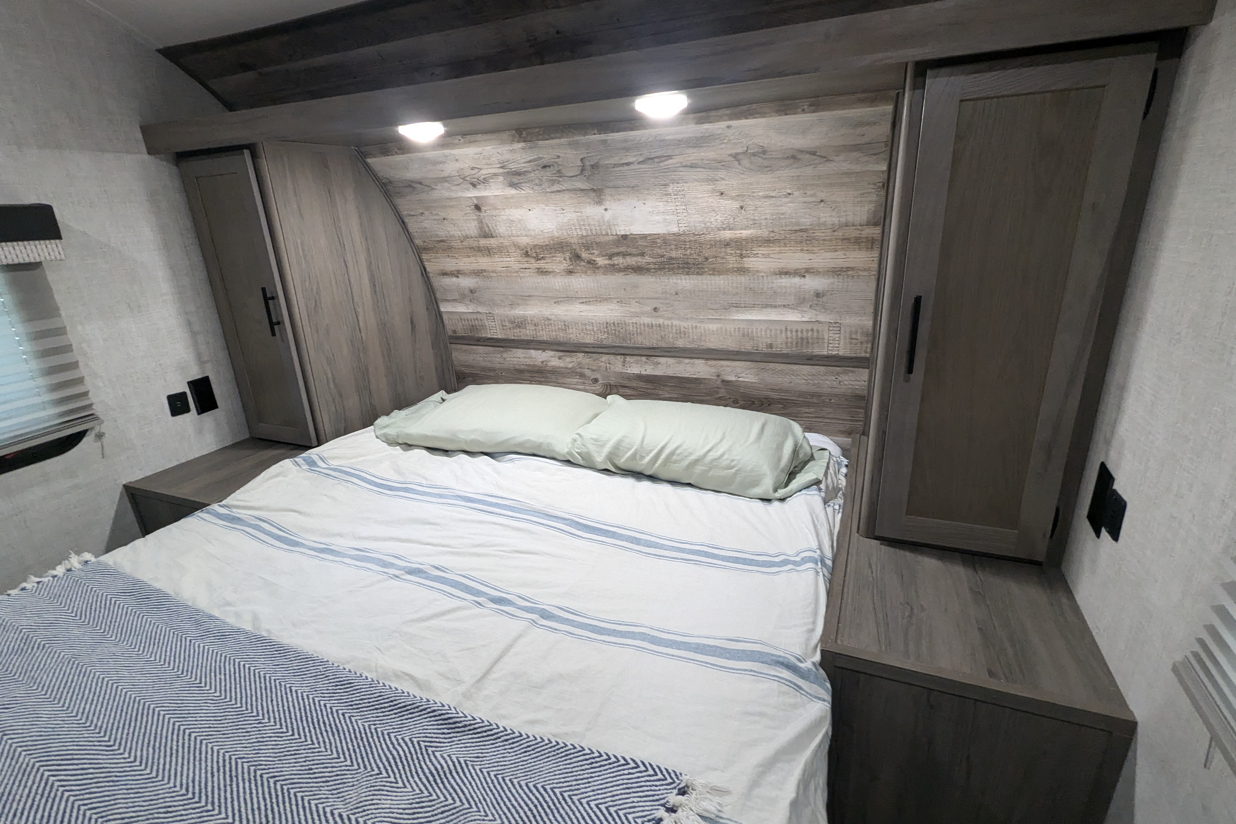 The Enlighten ( Great for winter camping!)