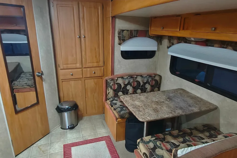 Comfortable and Fun Gulf Stream Stream Lite Travel Trailer