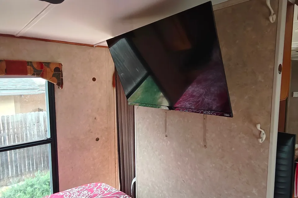 Comfortable and Fun Gulf Stream Stream Lite Travel Trailer