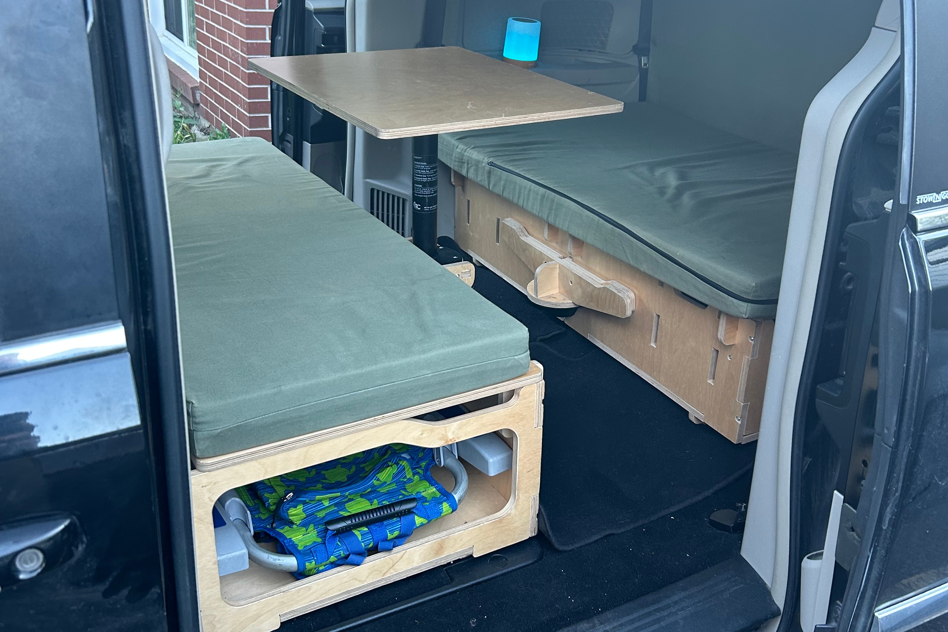 KK Camper minivan