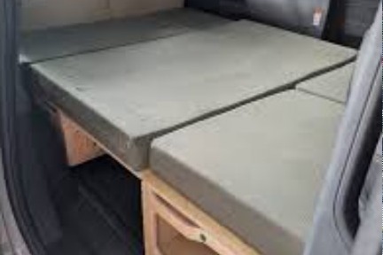 KK Camper minivan