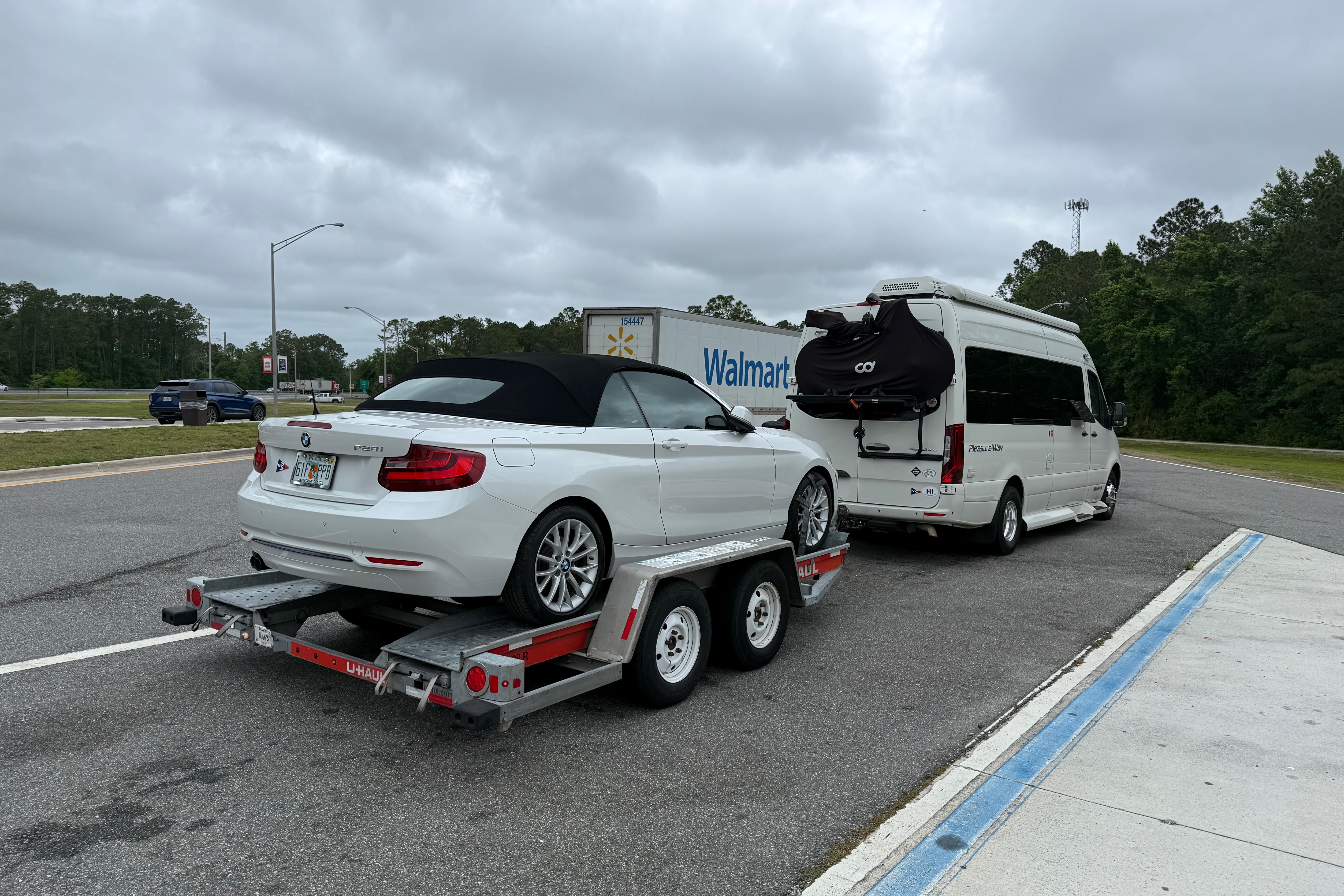 Roger's Pleasure-Way Plateau FL Class B