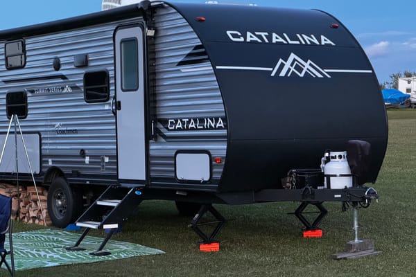 2024 Coachmen Catalina 184BHS • Off-Grid Family Bunkhouse w/ 300W Solar Lithium | Delivery & Setup
