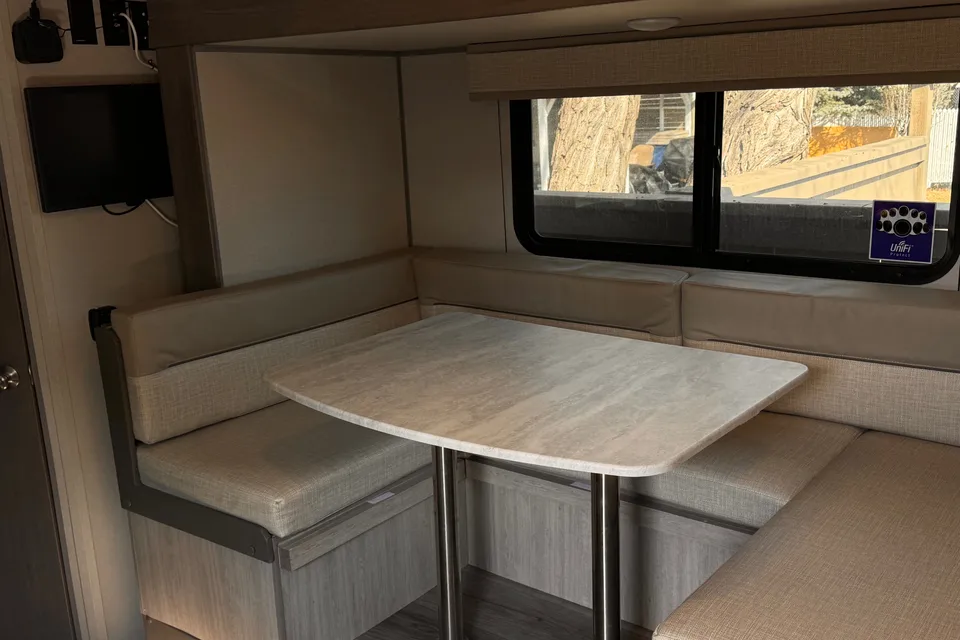 2024 Coachmen Catalina 184BHS • Off-Grid Family Bunkhouse w/ 300W Solar Lithium | Delivery & Setup