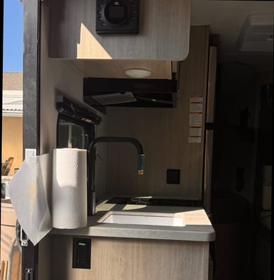 2024 Coachmen Catalina 184BHS • Off-Grid Family Bunkhouse w/ 300W Solar Lithium | Delivery & Setup