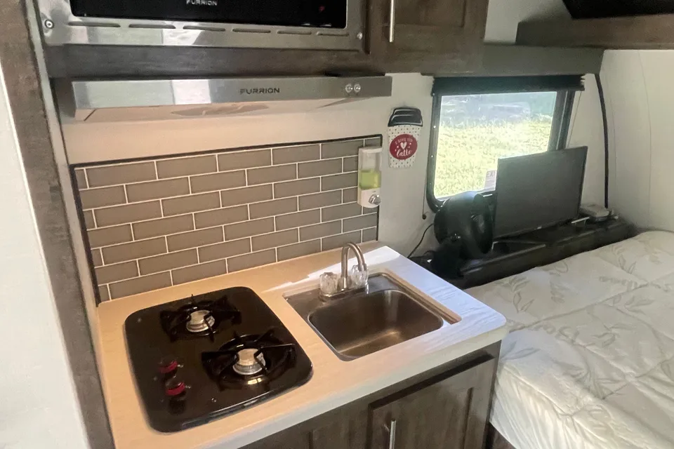 Sharmaine's Riverside RV Xplorer 135x Travel Trailer