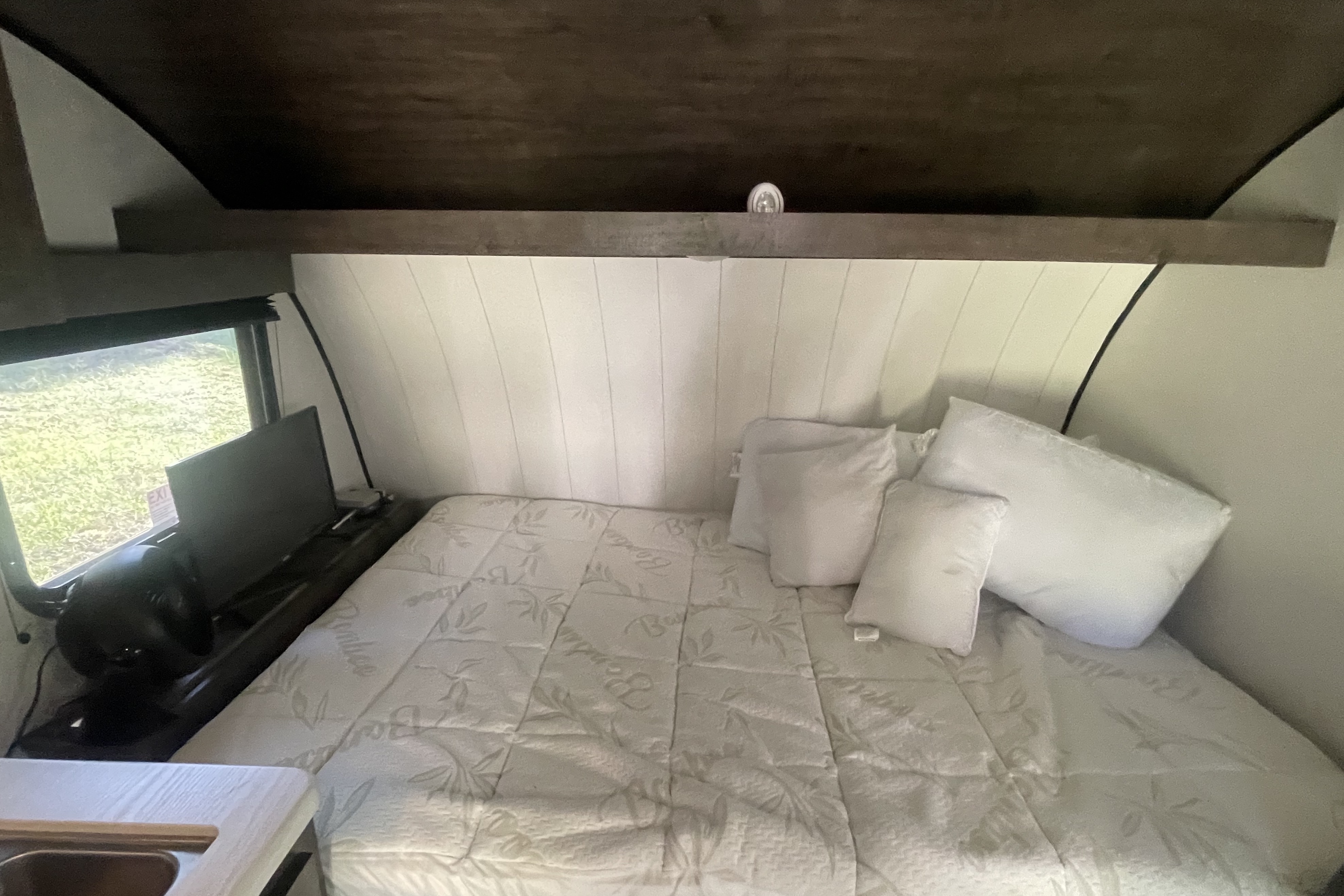Sharmaine's Riverside RV Xplorer 135x Travel Trailer