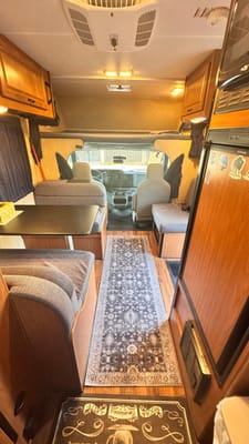 Ezy to Drive Compact Majestic 19 Class C