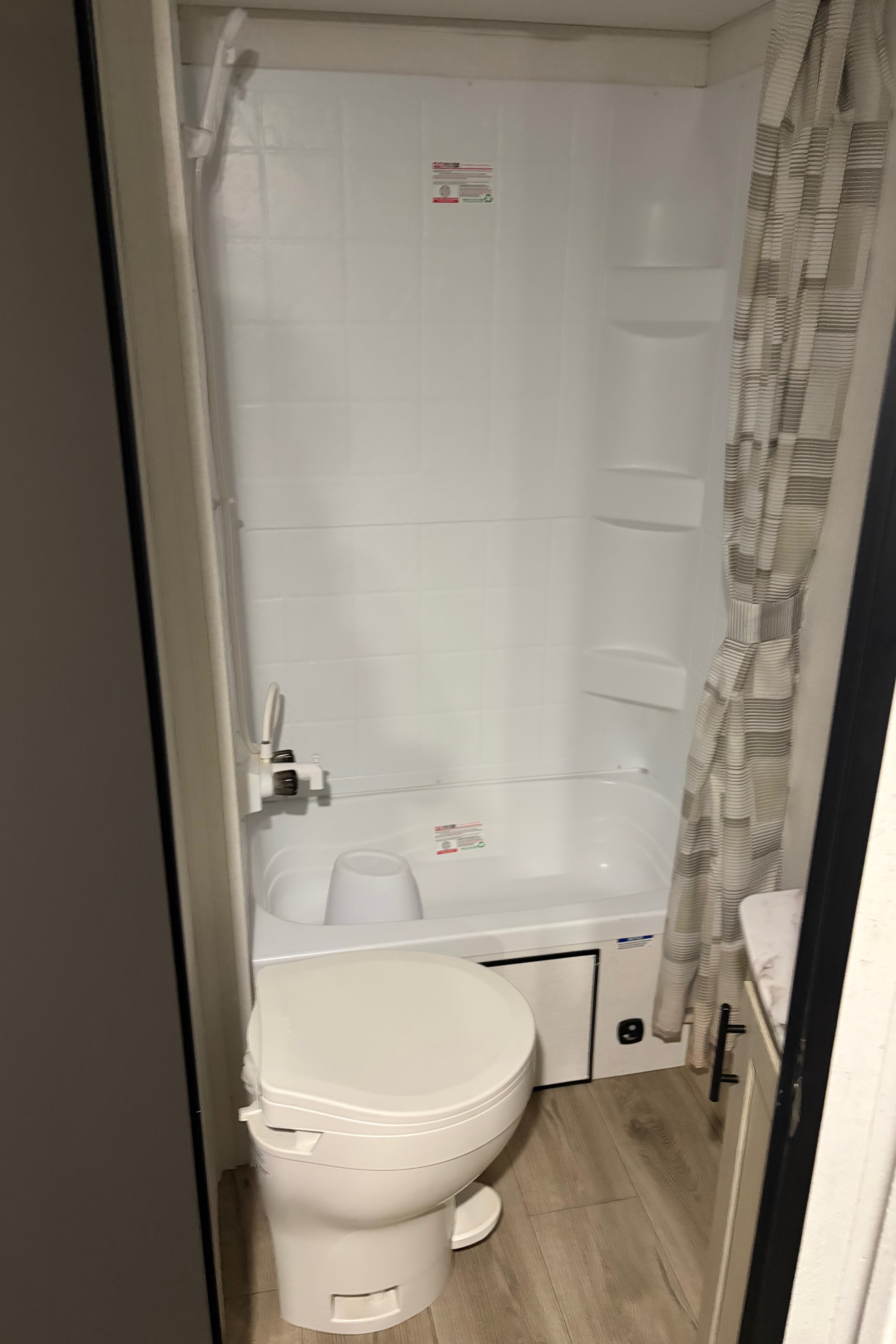 2025 Bunkhouse Sleeps 7 | Delivery Available