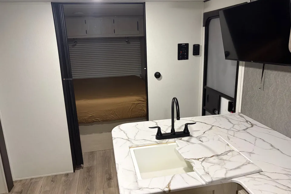 2025 Bunkhouse Sleeps 7 | Delivery Available