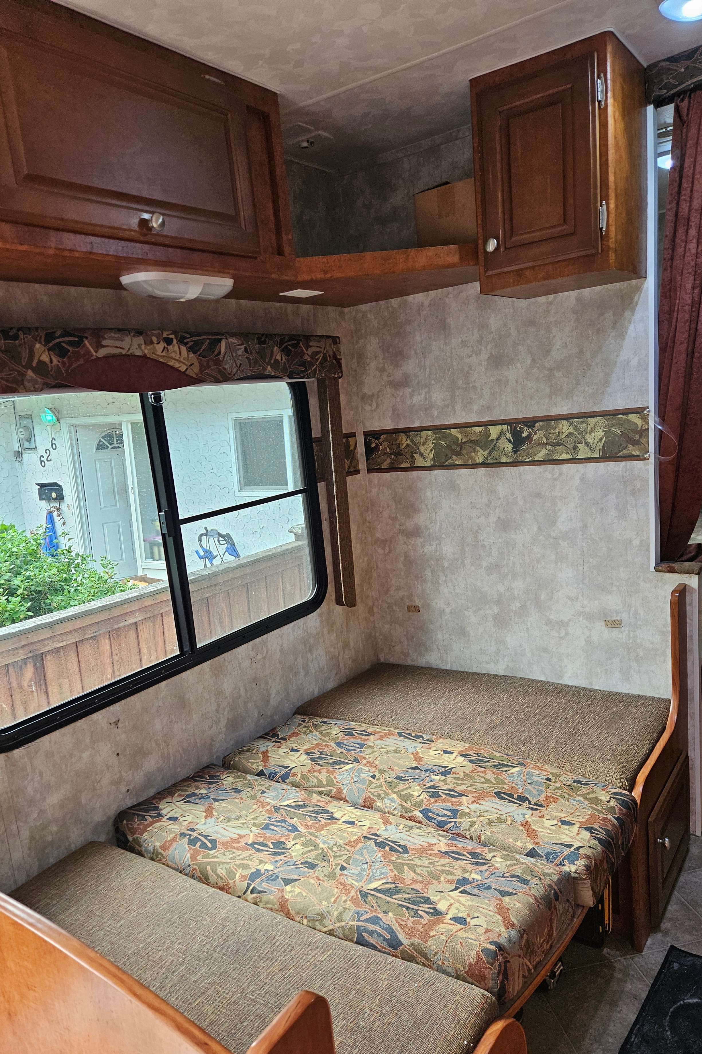 Vancouver Island Dog-Friendly 27ft Tango | Perfect for Camping & Dog Shows